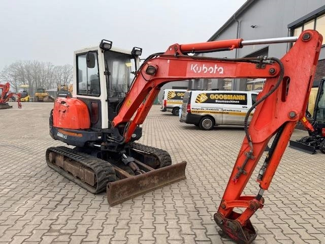 Kubota KX 101-3 - Мини-экскаватор: фото 1 Kubota KX 101-3 - Мини-экскаватор: фото 1
