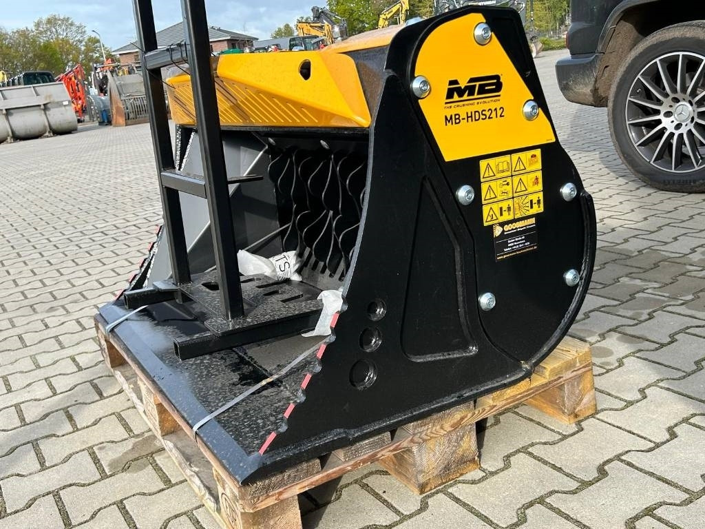 MB Crusher HDS 212 - Ковш для экскаватора: фото 1 MB Crusher HDS 212 - Ковш для экскаватора: фото 1