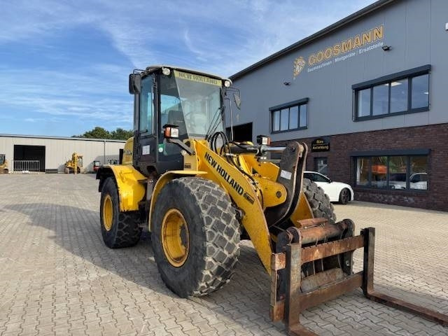 New Holland W 110 B W 110 B - Колёсный погрузчик: фото 5 New Holland W 110 B W 110 B - Колёсный погрузчик: фото 5
