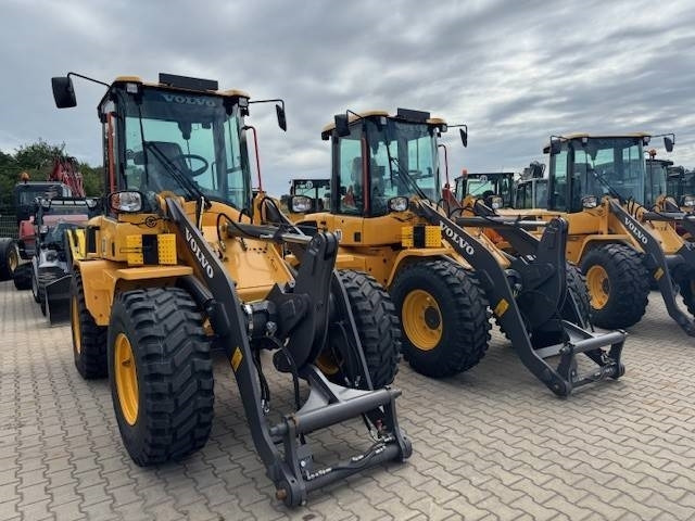 Volvo L 30 HS Klima - Колёсный погрузчик: фото 3 Volvo L 30 HS Klima - Колёсный погрузчик: фото 3