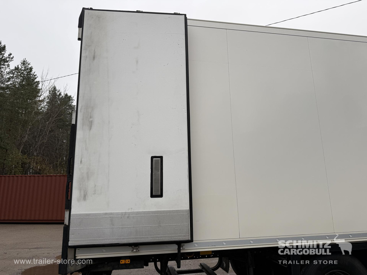 SCHMITZ Reefer Meat hanging system - Изотермический полуприцеп: фото 3 SCHMITZ Reefer Meat hanging system - Изотермический полуприцеп: фото 3