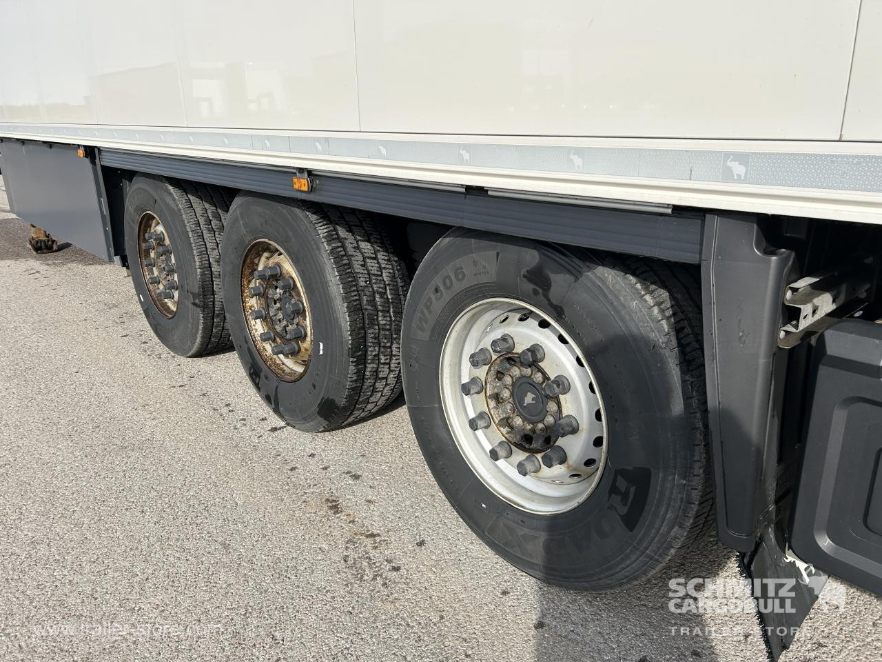 SCHMITZ Reefer Multitemp Double deck Taillift - Изотермический полуприцеп: фото 5 SCHMITZ Reefer Multitemp Double deck Taillift - Изотермический полуприцеп: фото 5