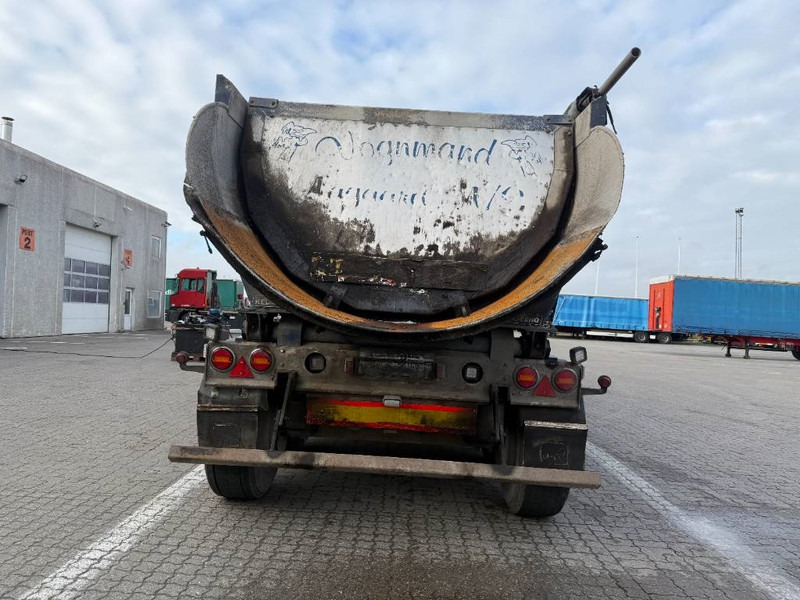 KEL-BERG Asphalt tipper trailer / Asphalt-Kippanhänger / - Самосвальный полуприцеп: фото 4 KEL-BERG Asphalt tipper trailer / Asphalt-Kippanhänger / - Самосвальный полуприцеп: фото 4