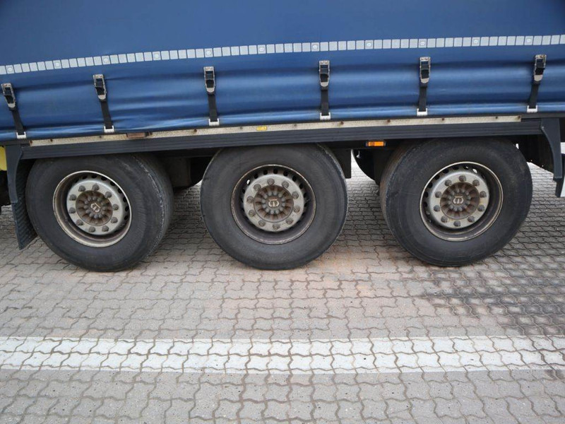 Krone 3 axle curtainside trailer - Тентованный полуприцеп: фото 3 Krone 3 axle curtainside trailer - Тентованный полуприцеп: фото 3