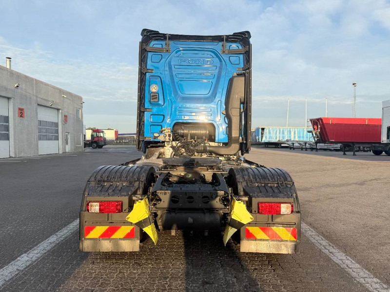 Ford F-Max - Тягач: фото 4 Ford F-Max - Тягач: фото 4