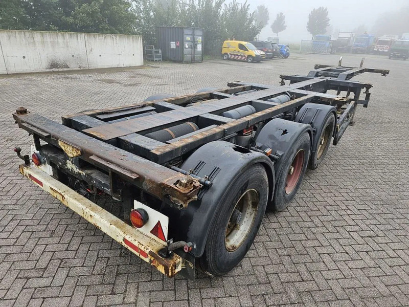 Broshuis MFCC Multi - Lifting axle - 2x20FT / 40FTHC / 45FTHC - Полуприцеп-контейнеровоз/ Сменный кузов: фото 4 Broshuis MFCC Multi - Lifting axle - 2x20FT / 40FTHC / 45FTHC - Полуприцеп-контейнеровоз/ Сменный кузов: фото 4