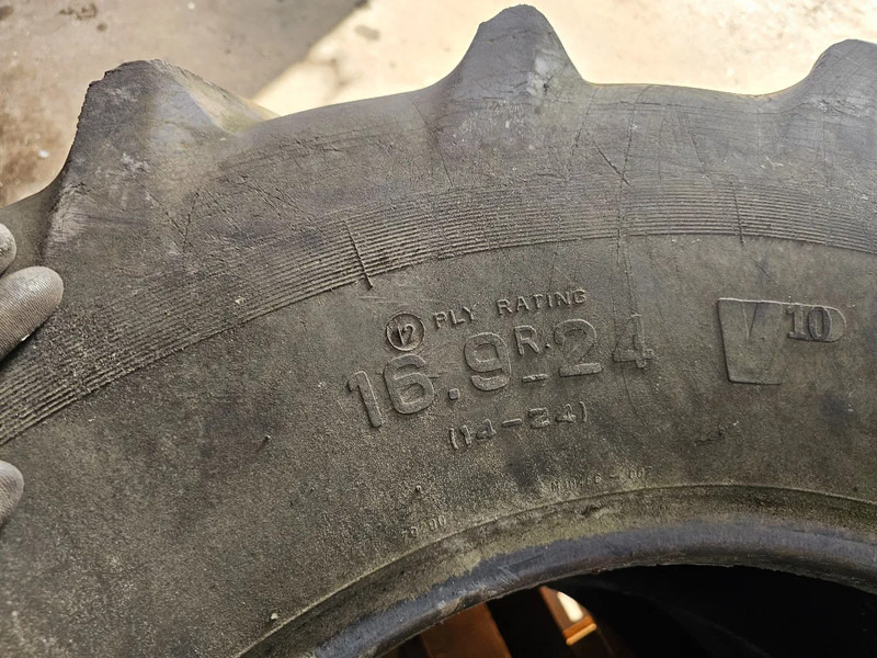 Шина для Грузовиков Kieber 16.9R-24 (14-24): фото 7 Шина для Грузовиков Kieber 16.9R-24 (14-24): фото 7