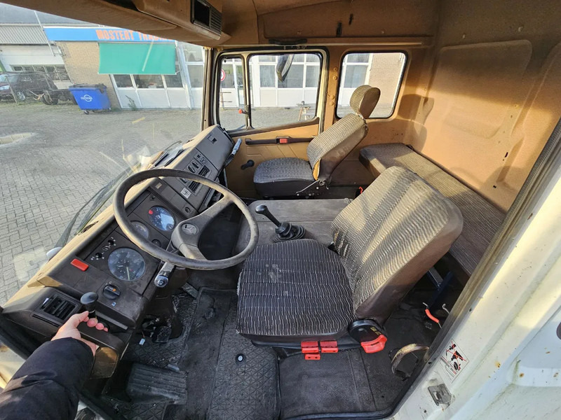 Mercedes-Benz Atego 1317 - Грузовик бортовой/ Платформа: фото 4 Mercedes-Benz Atego 1317 - Грузовик бортовой/ Платформа: фото 4