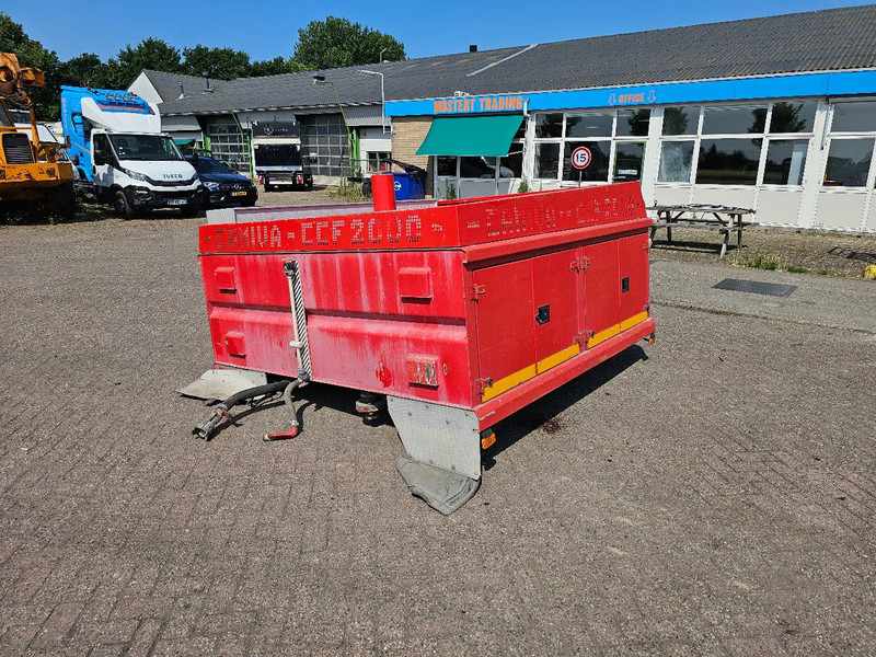 Renault 2000L Watertank - Camiva CCF2000 - Сельскохозяйственный прицеп: фото 1 Renault 2000L Watertank - Camiva CCF2000 - Сельскохозяйственный прицеп: фото 1