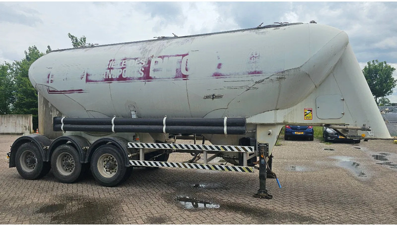 SPITZER Eurovrac Silo 43m3 - Полуприцеп-цистерна: фото 2 SPITZER Eurovrac Silo 43m3 - Полуприцеп-цистерна: фото 2