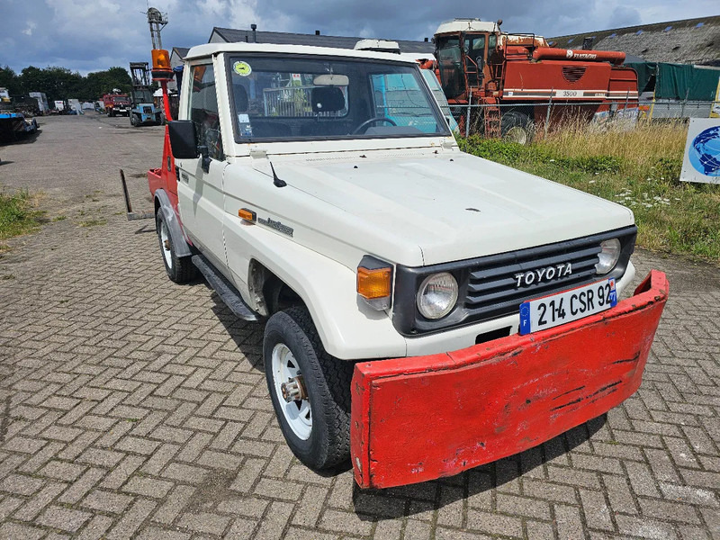Toyota Land Cruiser LB71MOD - Внедорожник: фото 3 Toyota Land Cruiser LB71MOD - Внедорожник: фото 3