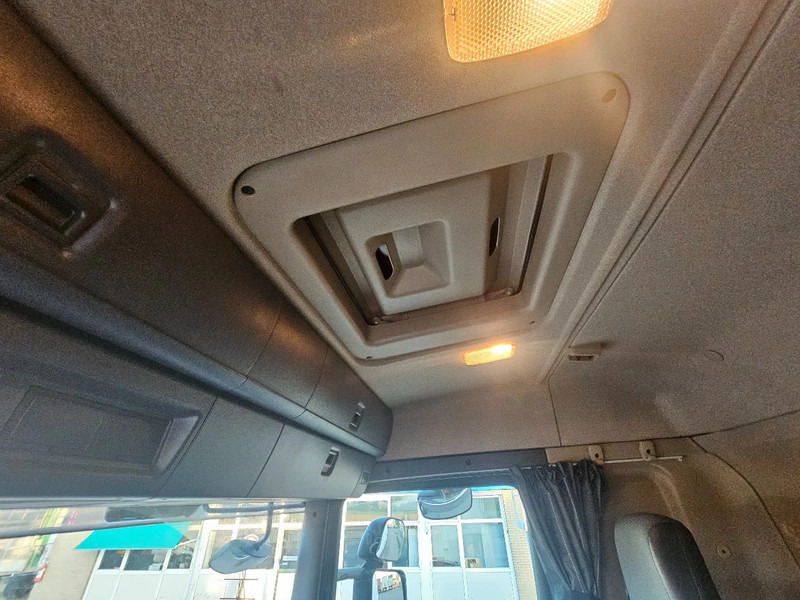 Тягач Scania G400: фото 14