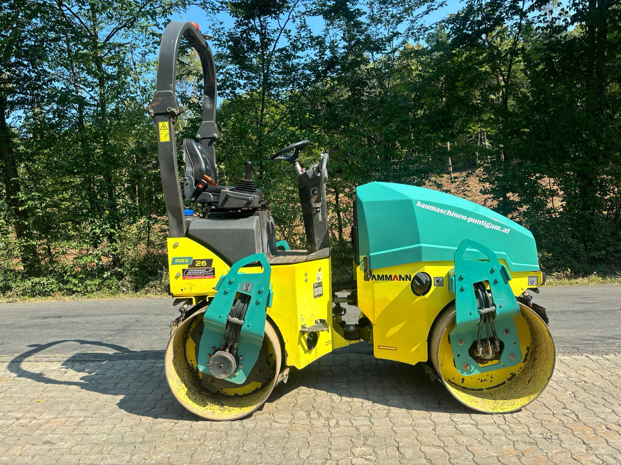 AMMANN ARX 26 - Каток тротуарный: фото 2 AMMANN ARX 26 - Каток тротуарный: фото 2
