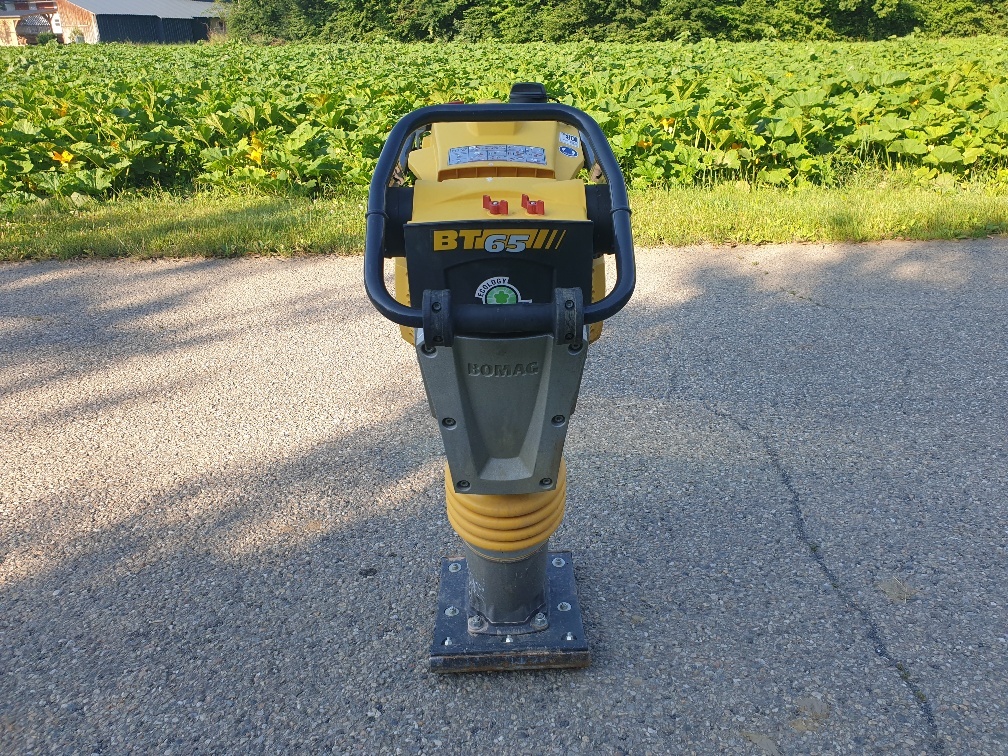 BOMAG BT 65 - Виброплита: фото 4 BOMAG BT 65 - Виброплита: фото 4
