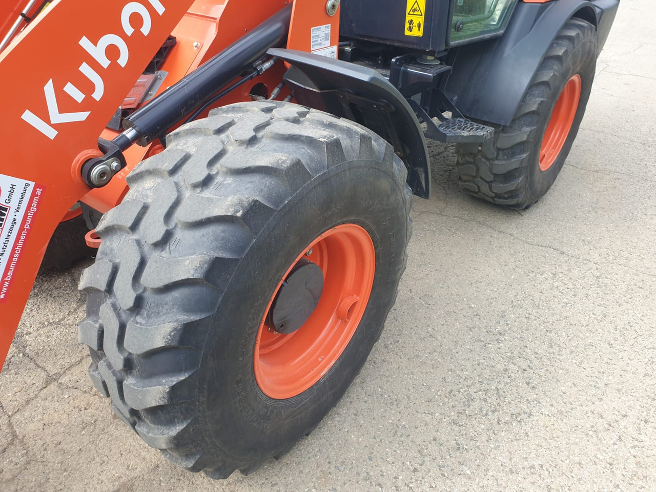 KUBOTA R 070 в лизинг KUBOTA R 070: фото 9