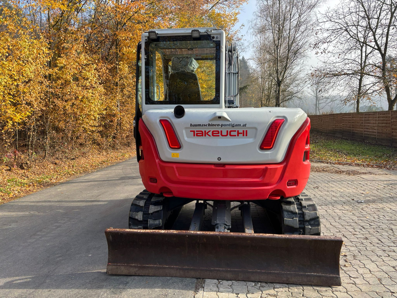 TAKEUCHI TB 370 - Мини-экскаватор: фото 5 TAKEUCHI TB 370 - Мини-экскаватор: фото 5