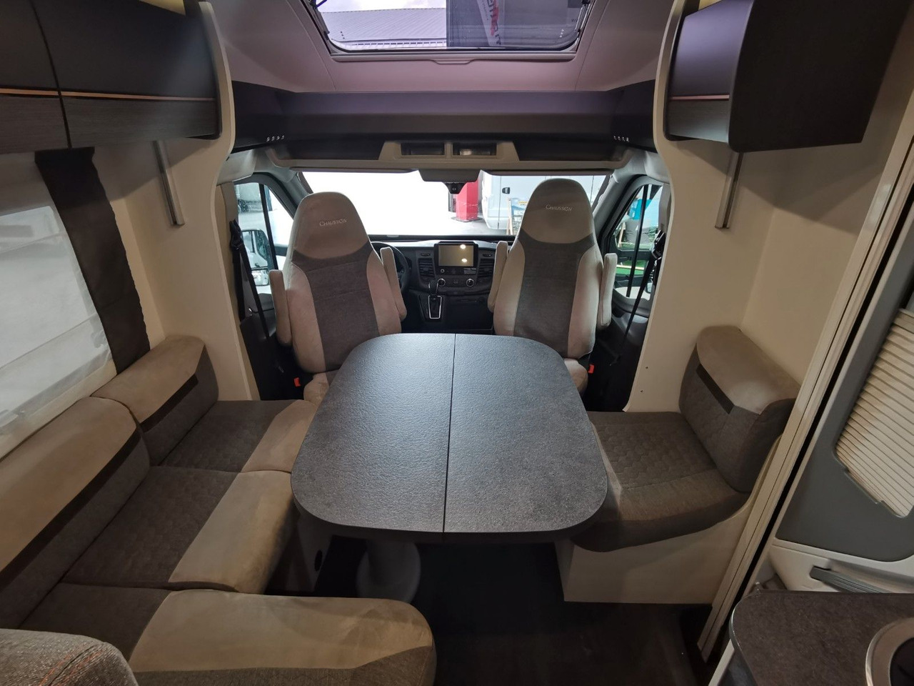 Полуинтегрированный автодом Chausson 627 GA TITANIUM -PREMIUM /EINZELBETTEN & HUBBETT: фото 12