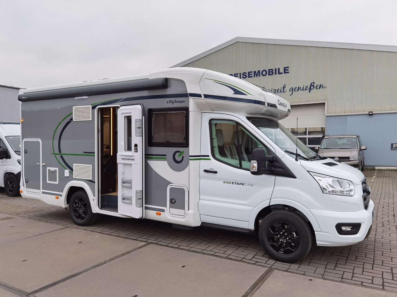 Chausson 640 ETAPE LINE /-2025- / XXL - HUBBETT & RAUMBAD - Полуинтегрированный автодом: фото 4 Chausson 640 ETAPE LINE /-2025- / XXL - HUBBETT & RAUMBAD - Полуинтегрированный автодом: фото 4