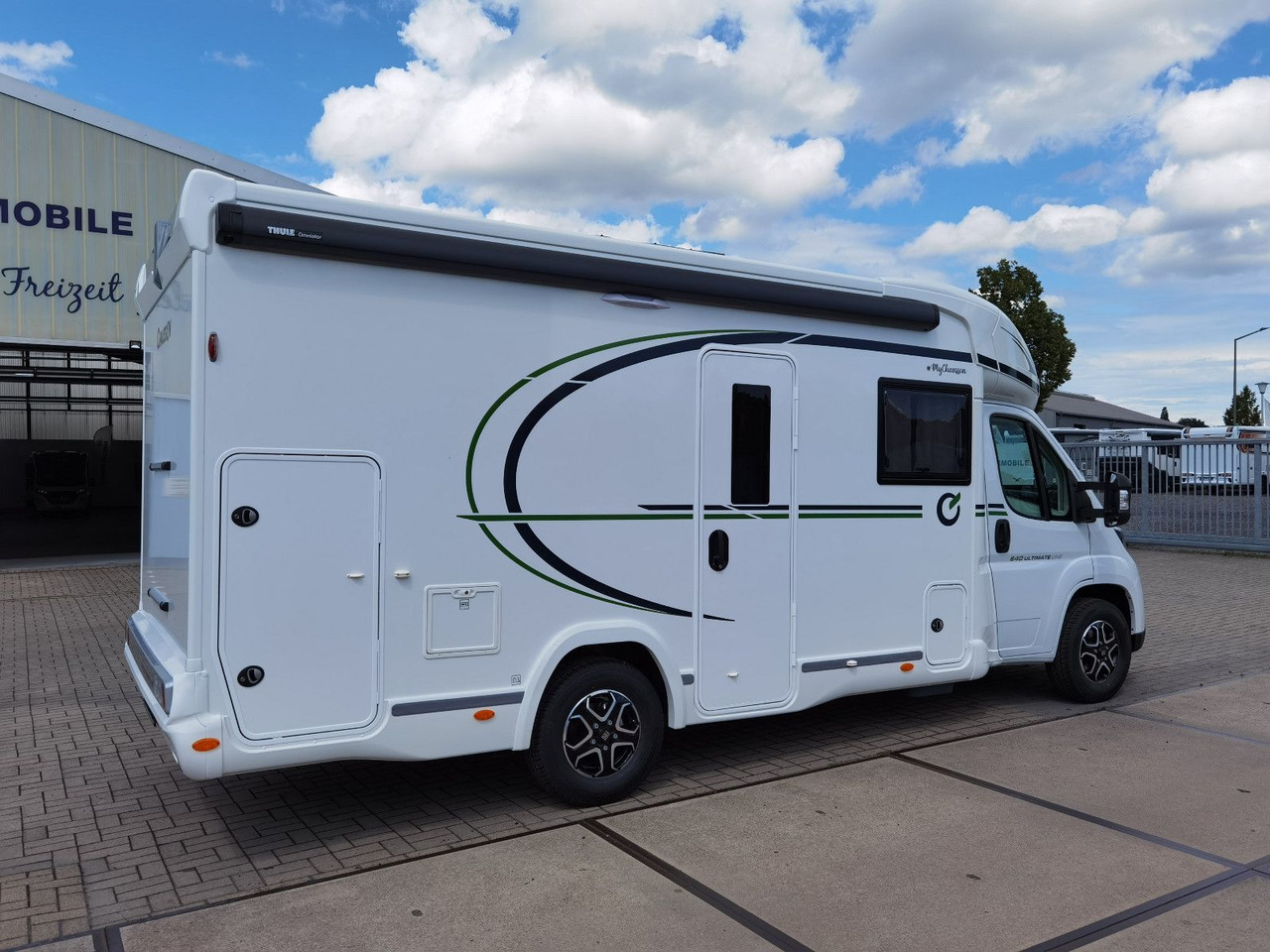 Chausson 640 ULTIMATE / -2026- / XX-HUBBETT / DRIVE-PAKET - Полуинтегрированный автодом: фото 4 Chausson 640 ULTIMATE / -2026- / XX-HUBBETT / DRIVE-PAKET - Полуинтегрированный автодом: фото 4