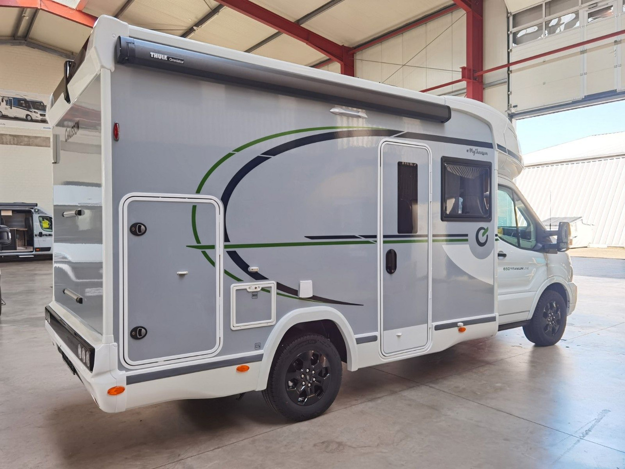 Chausson 650 TITANIUM / -2026- / 165PS-8G. / AHK/ HUBBETT - Полуинтегрированный автодом: фото 4 Chausson 650 TITANIUM / -2026- / 165PS-8G. / AHK/ HUBBETT - Полуинтегрированный автодом: фото 4
