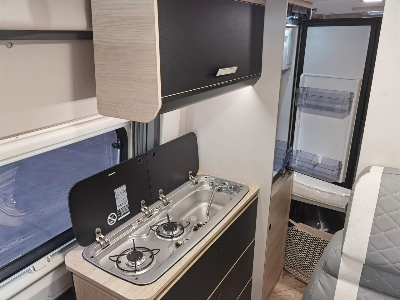 Кастенваген Chausson V594 SPORT LINE / - 2026 - / 140PS -8G-AUTOMATIK: фото 15