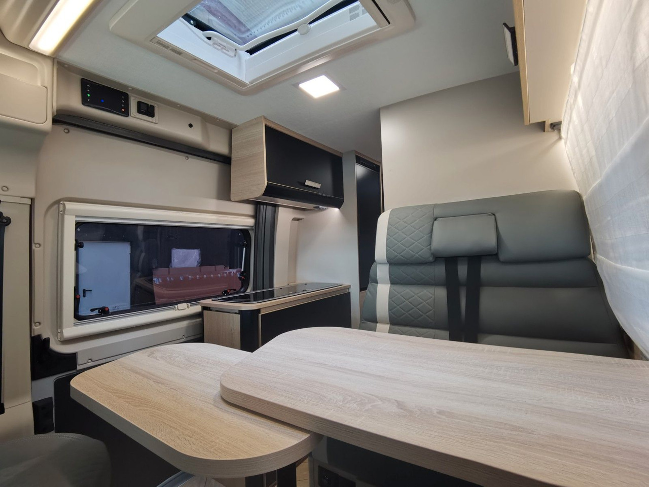 Кастенваген Chausson V594 SPORT LINE / - 2026 - / 140PS -8G-AUTOMATIK: фото 14
