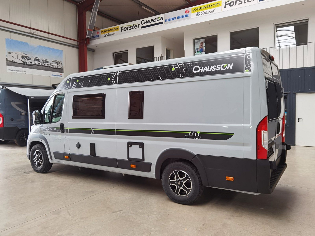 Кастенваген Chausson V697 SPORT LINE / -2026- / 140-8G./ EINZELBETTEN: фото 5 Кастенваген Chausson V697 SPORT LINE / -2026- / 140-8G./ EINZELBETTEN: фото 5