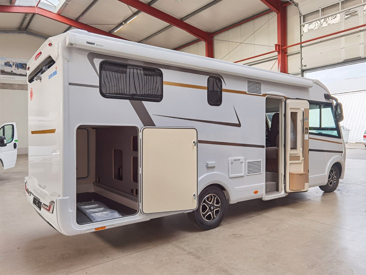 Eura Mobil INTEGRA LINE 720 EB /-2026- /8G-180PS/PLUS-PAKET в лизинг Eura Mobil INTEGRA LINE 720 EB /-2026- /8G-180PS/PLUS-PAKET: фото 10 Eura Mobil INTEGRA LINE 720 EB /-2026- /8G-180PS/PLUS-PAKET в лизинг Eura Mobil INTEGRA LINE 720 EB /-2026- /8G-180PS/PLUS-PAKET: фото 10