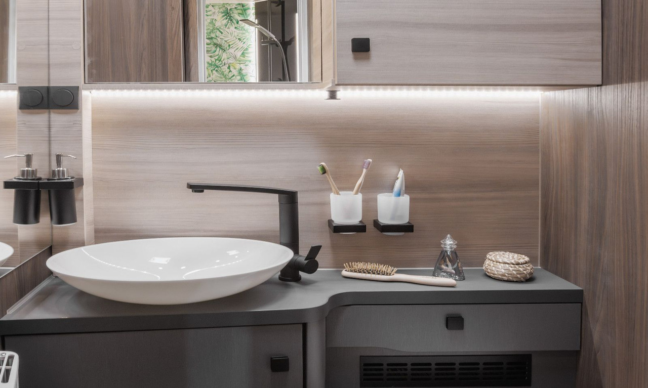 Интегрированный автодом Eura Mobil INTEGRA LINE GT 726 EF /MB 170PS-9G / MOD.2026: фото 21 Интегрированный автодом Eura Mobil INTEGRA LINE GT 726 EF /MB 170PS-9G / MOD.2026: фото 21