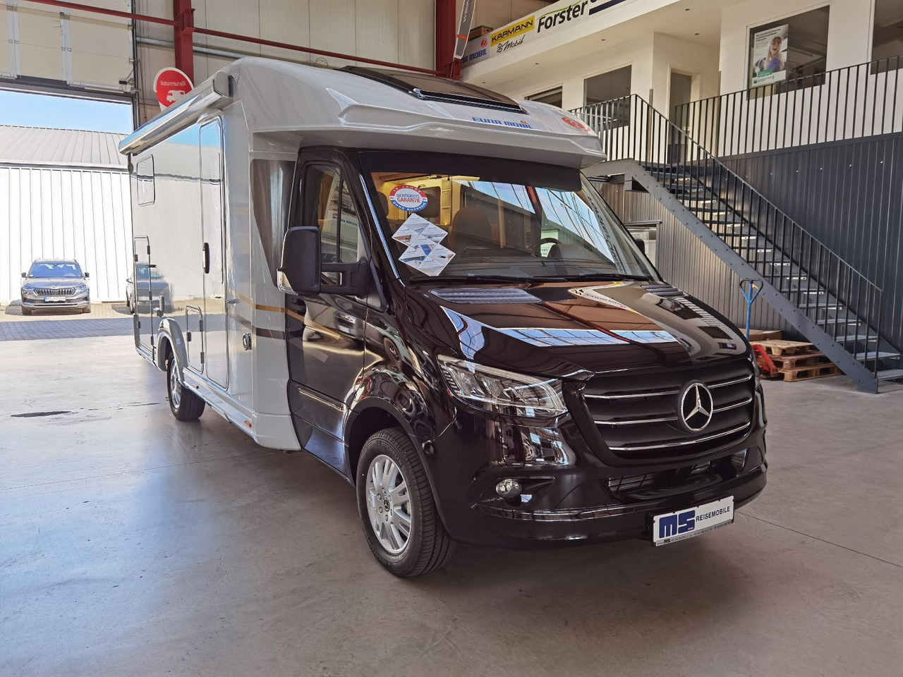 Полуинтегрированный автодом Eura Mobil PROFILA T 696 EB /-2025-/ S-PAKET / EINZELBETTEN: фото 8