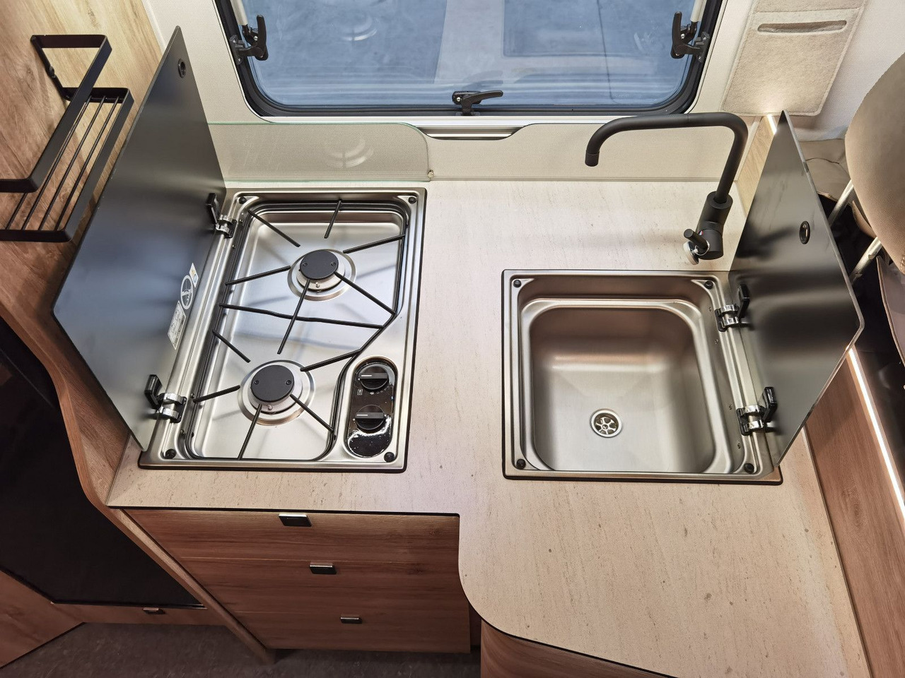 Полуинтегрированный автодом Eura Mobil PROFILA T 696 EB /-2025-/ S-PAKET / EINZELBETTEN: фото 17