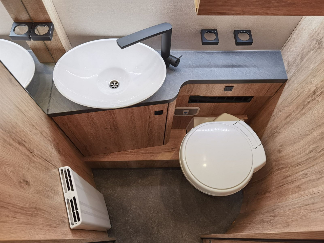 Eura Mobil PROFILA T 726 QF FREESTYLE / SONDERMODELL 2026 в лизинг Eura Mobil PROFILA T 726 QF FREESTYLE / SONDERMODELL 2026: фото 20