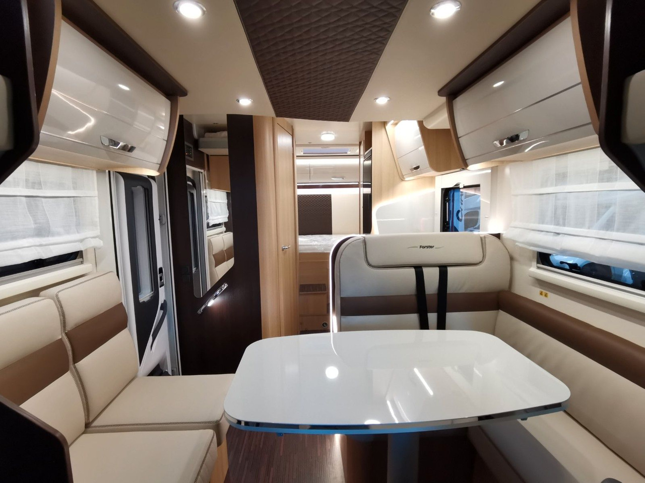 Полуинтегрированный автодом Forster T 699 HB / 140PS / EB - HUBBETT & HECKBETT: фото 16