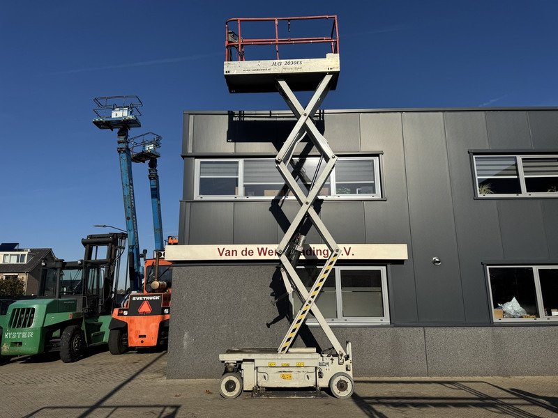 Ножничный подъемник JLG 2030ES Schaarhoogwerker / Scissor lift 8Meter Werkhoogte 2014 Elektrisch: фото 6