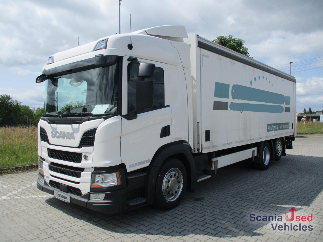 SCANIA P 320 B6x2*4LB - Грузовик для перевозки напитков: фото 1 SCANIA P 320 B6x2*4LB - Грузовик для перевозки напитков: фото 1