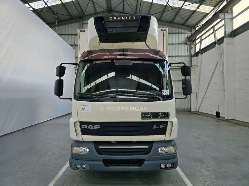 DAF LF 55.220 EURO 5 / CARRIER / MULTITEMPERATUUR / DHOLLANDIA - Рефрижератор: фото 2 DAF LF 55.220 EURO 5 / CARRIER / MULTITEMPERATUUR / DHOLLANDIA - Рефрижератор: фото 2
