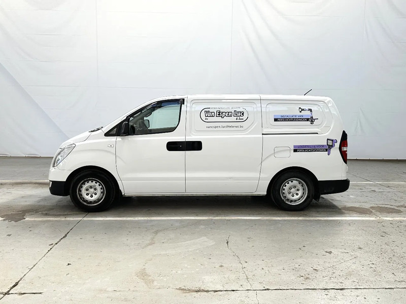 Hyundai H-1 AIRCO / EXCELLENT CONDITION / 2 SCHUIFDEUREN - 2 portes Coulissante - Легковой фургон: фото 2 Hyundai H-1 AIRCO / EXCELLENT CONDITION / 2 SCHUIFDEUREN - 2 portes Coulissante - Легковой фургон: фото 2
