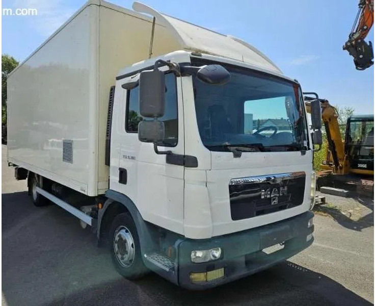 MAN TGL 8.180 met/avec/mit RINGFEDER / 203527 km - Грузовик с закрытым кузовом: фото 1 MAN TGL 8.180 met/avec/mit RINGFEDER / 203527 km - Грузовик с закрытым кузовом: фото 1