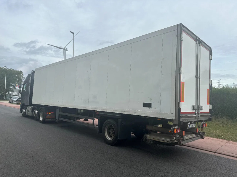Schmitz Cargobull J2 / 3 CITYTRAILOR / MULTITEMPERATUUR / 3 STUKS -PIECES -STUCK - Полуприцеп-рефрижератор: фото 3 Schmitz Cargobull J2 / 3 CITYTRAILOR / MULTITEMPERATUUR / 3 STUKS -PIECES -STUCK - Полуприцеп-рефрижератор: фото 3