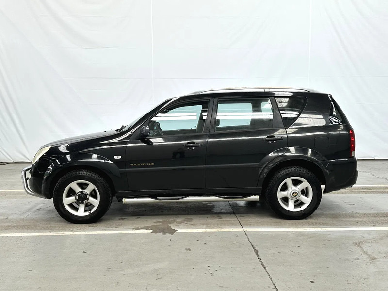 SsangYong Rexton AIRCO / LEATHER / MOTEUR MERCEDES - MERCEDES MOTOR - Внедорожник: фото 2 SsangYong Rexton AIRCO / LEATHER / MOTEUR MERCEDES - MERCEDES MOTOR - Внедорожник: фото 2