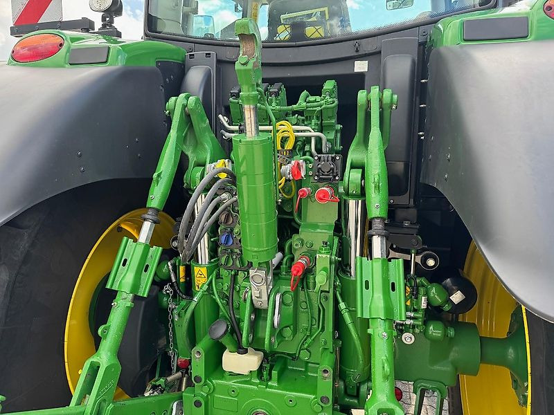 John Deere 6R195 AP 50KM COMMAND-PRO G5-PLUS 2024 690 UUR!!! - Трактор: фото 4 John Deere 6R195 AP 50KM COMMAND-PRO G5-PLUS 2024 690 UUR!!! - Трактор: фото 4