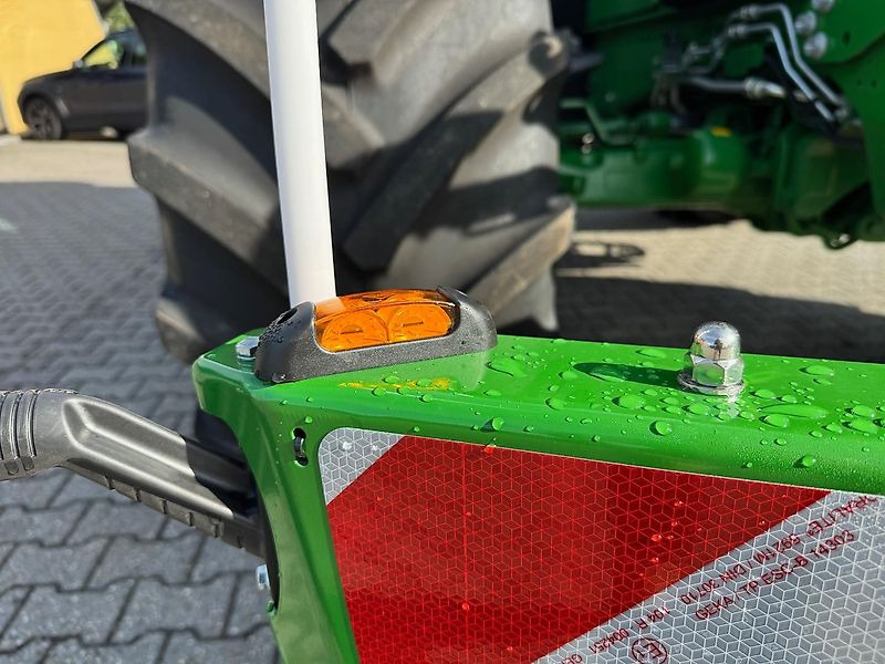 TractorBumper SafetyWeight Frontgewicht Bumper Gewicht - Трактор: фото 5 TractorBumper SafetyWeight Frontgewicht Bumper Gewicht - Трактор: фото 5