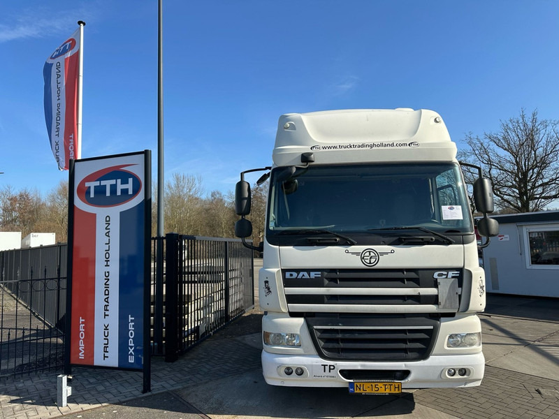 DAF FT CF85.460 SpaceCab Manual gearbox 2x Fueltank - Тягач: фото 5 DAF FT CF85.460 SpaceCab Manual gearbox 2x Fueltank - Тягач: фото 5