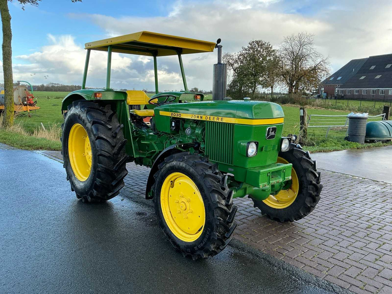 1977 JOHN DEERE 2030S ALL-WHEEL DRIVE FARM TRACTOR - Трактор: фото 5 1977 JOHN DEERE 2030S ALL-WHEEL DRIVE FARM TRACTOR - Трактор: фото 5