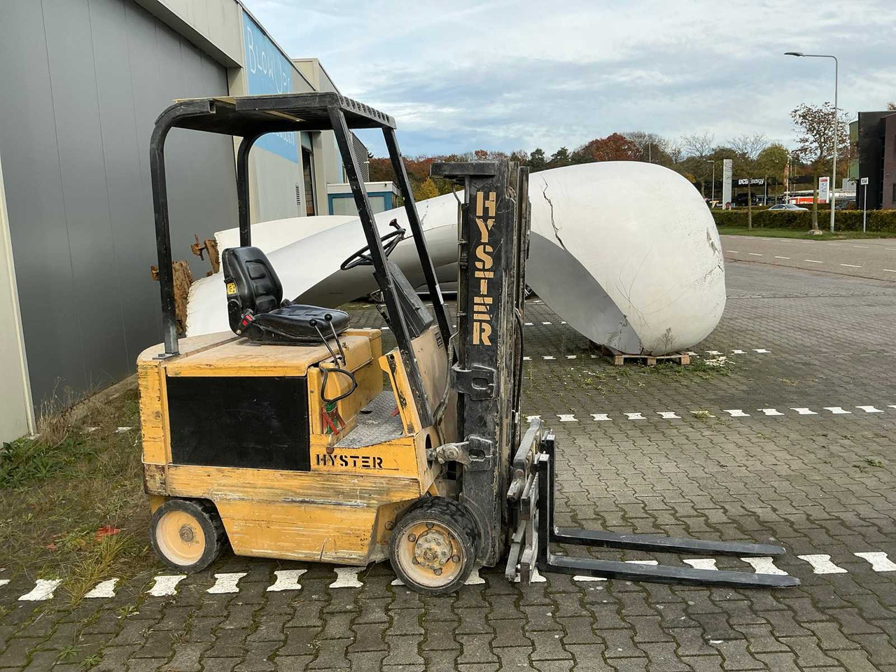 1993 HYSTER E2.00 XL FORKLIFT - Вилочный погрузчик: фото 5 1993 HYSTER E2.00 XL FORKLIFT - Вилочный погрузчик: фото 5