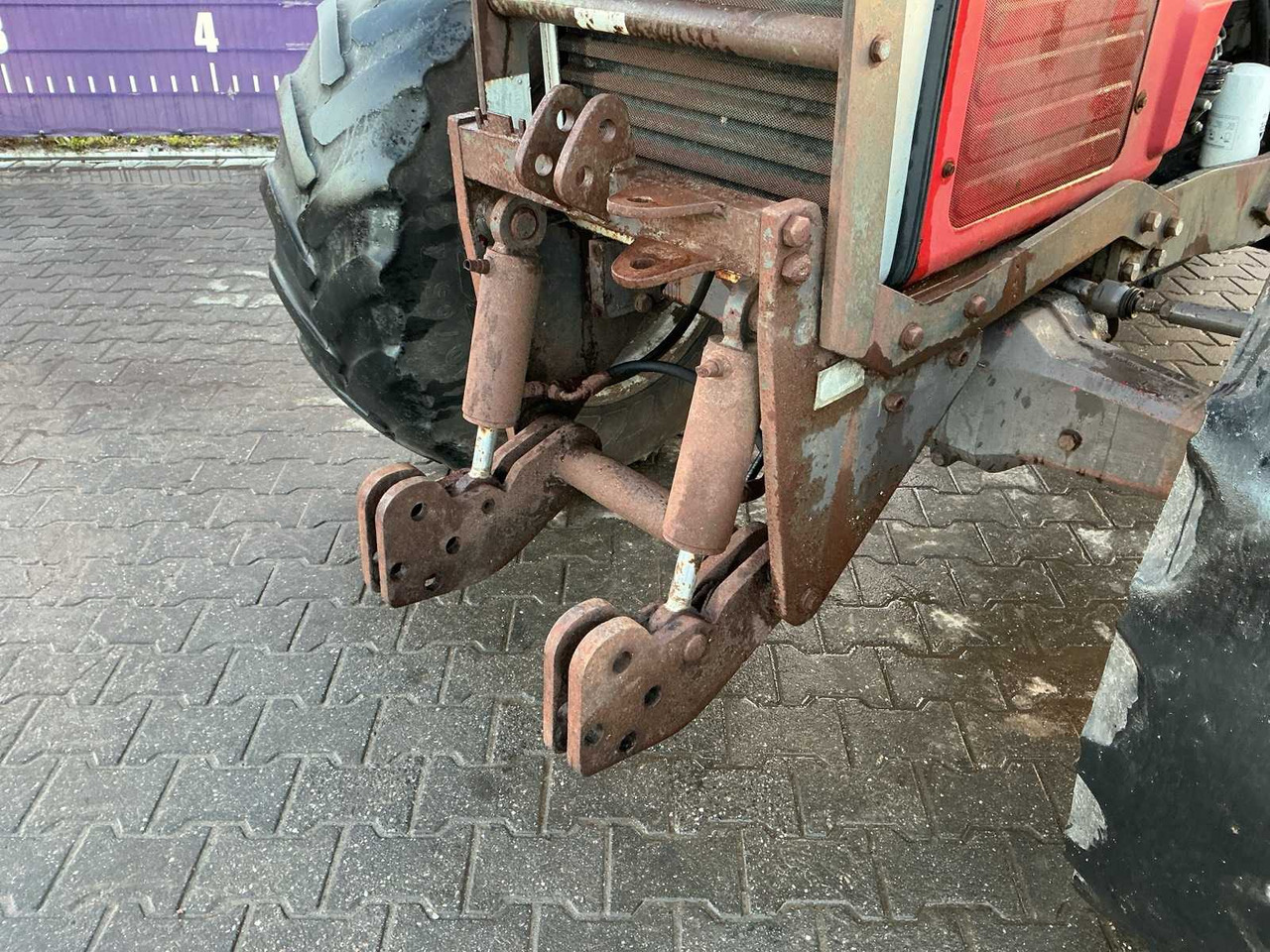 Трактор 1996 MASSEY FERGUSON 399 FOUR WHEEL DRIVE FARM TRACTOR: фото 9