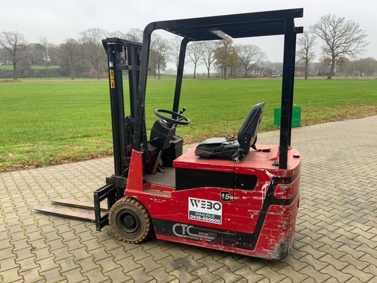 1999 WEBO MK15-29 FORKLIFT - Вилочный погрузчик: фото 5 1999 WEBO MK15-29 FORKLIFT - Вилочный погрузчик: фото 5