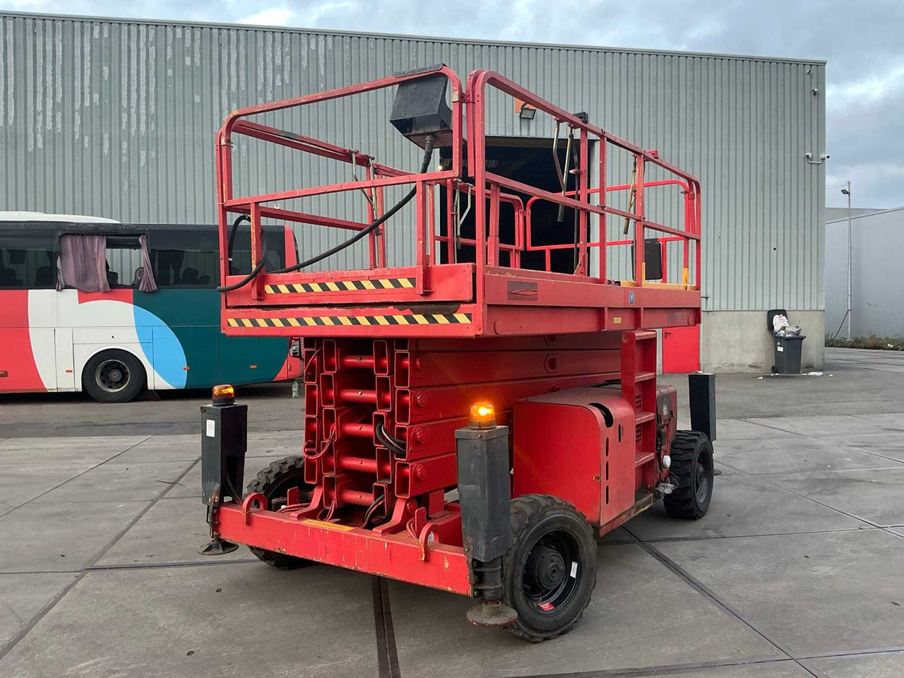 2004 HAULOTTE H18SX AERIAL PLATFORM (76002-0002) - Подъёмник: фото 1 2004 HAULOTTE H18SX AERIAL PLATFORM (76002-0002) - Подъёмник: фото 1