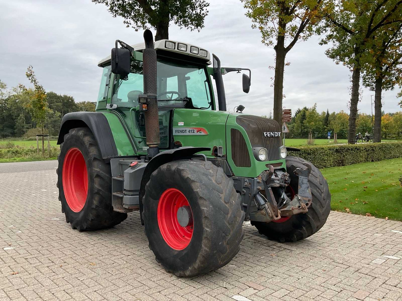 2008 FENDT 412 VARIO TMS ALL-WHEEL DRIVE AGRICULTURAL TRACTOR - Трактор: фото 3 2008 FENDT 412 VARIO TMS ALL-WHEEL DRIVE AGRICULTURAL TRACTOR - Трактор: фото 3