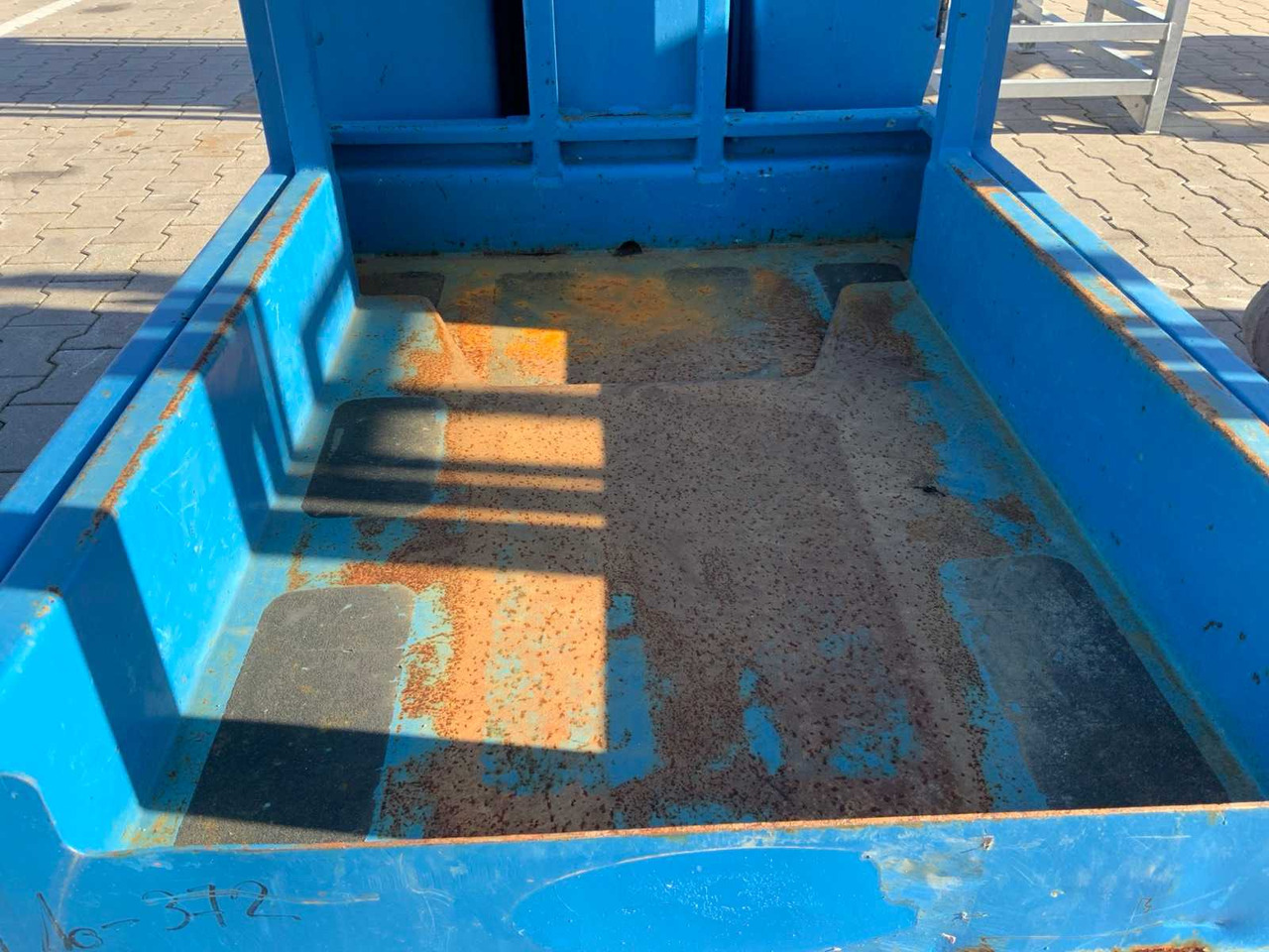 Подъёмник 2011 GENIE GRC-12 AERIAL PLATFORM / PASSENGER LIFT: фото 6